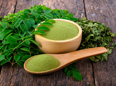 Moringa leaf powder